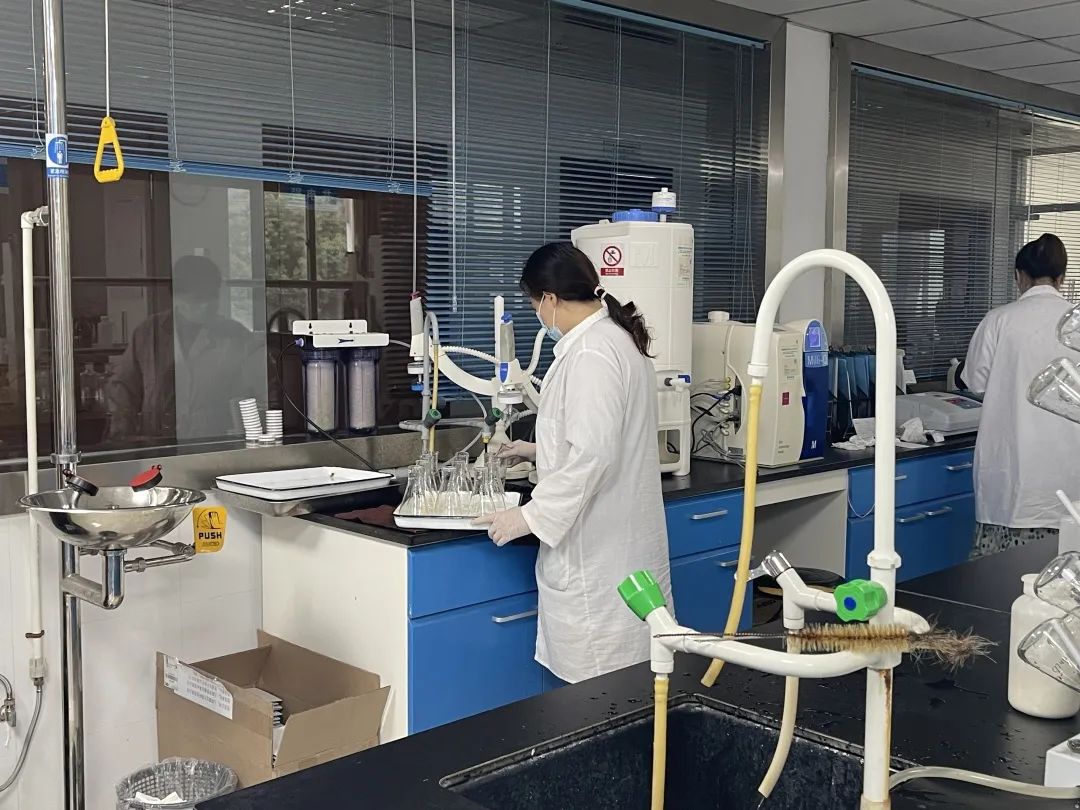三亿体育 全站 三亿体育app日均供水量超31万吨青浦供水开启“战高温”模式(图2)