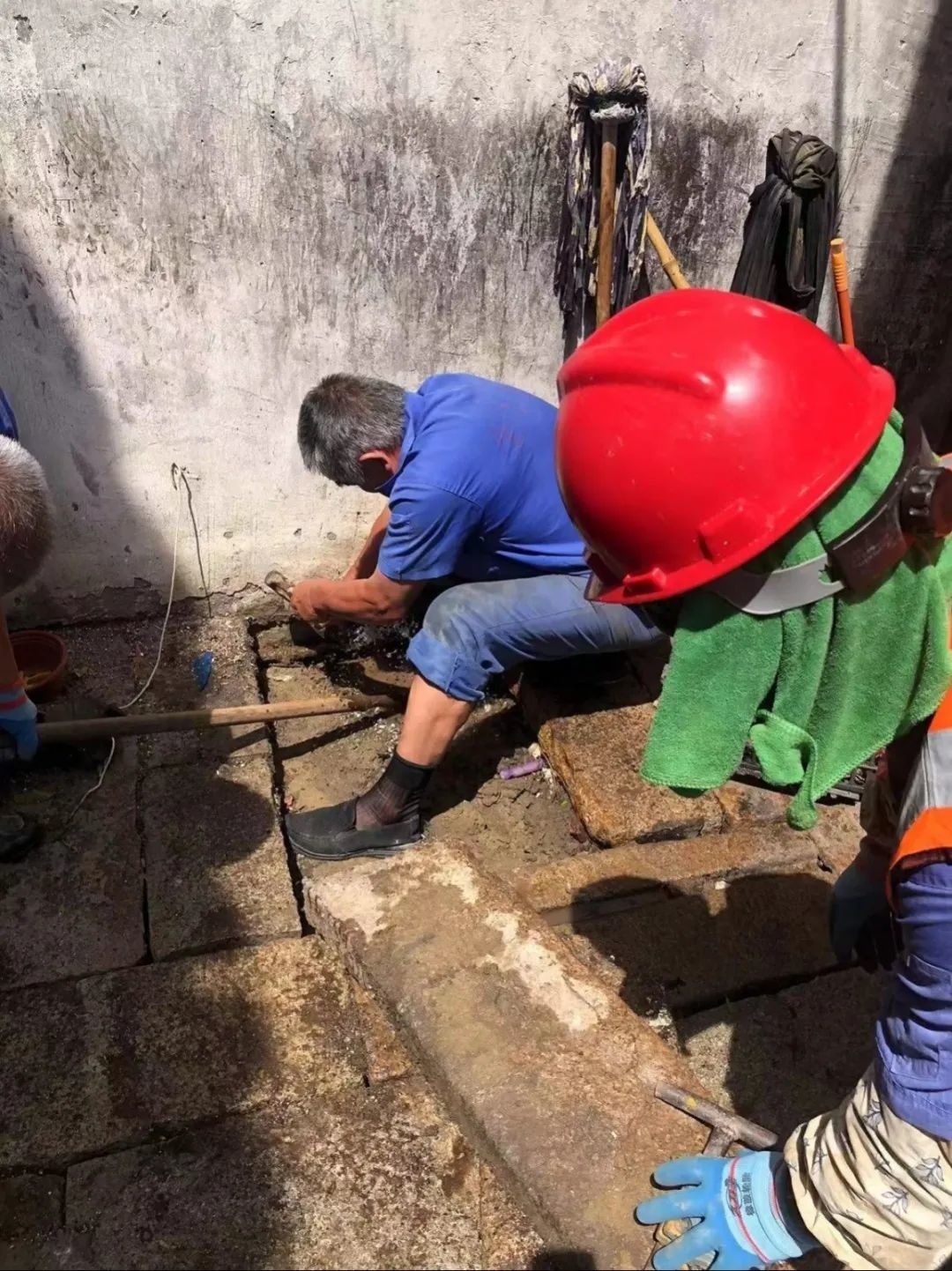 三亿体育 三亿体育下载 app供水高峰来袭看TA们如何答好今夏用水考卷→(图3) 三亿体育 三亿体育下载 app供水高峰来袭看TA们如何答好今夏用水考卷→(图3)