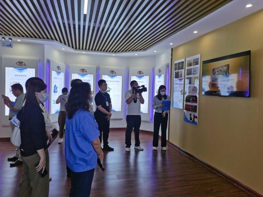 先进制造业强市淄博行 双山真空:三亿体育 全站 三亿体育app加速产品转型升级 打造制造与服务一体化新模式(图2) 先进制造业强市淄博行 双山真空:三亿体育 全站 三亿体育app加速产品转型升级 打造制造与服务一体化新模式(图2)