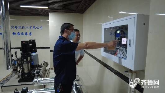 潍坊市坊子区:人员、物资准三亿体育备就绪 保障假期供水“不断档”(图2) 潍坊市坊子区:人员、物资准三亿体育备就绪 保障假期供水“不断档”(图2)
