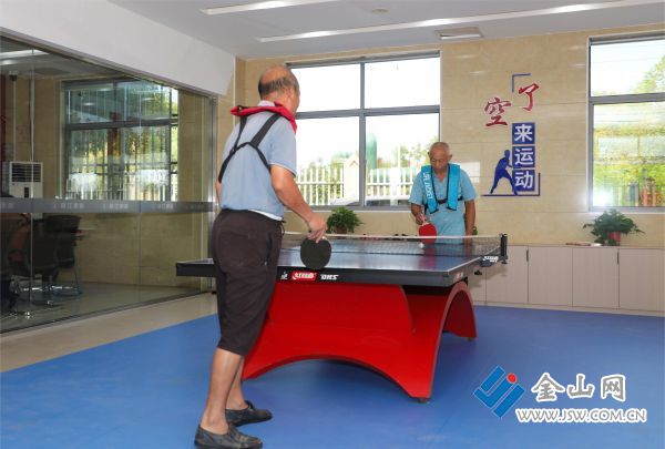 江苏镇江:不断拓展服务功能的“船民之家”三亿体育(图4) 江苏镇江:不断拓展服务功能的“船民之家”三亿体育(图4)