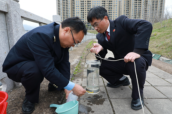 三亿体育饮用水源水质达标率100%!福建检察守好这条供水“生命线”(图2) 三亿体育饮用水源水质达标率100%!福建检察守好这条供水“生命线”(图2)