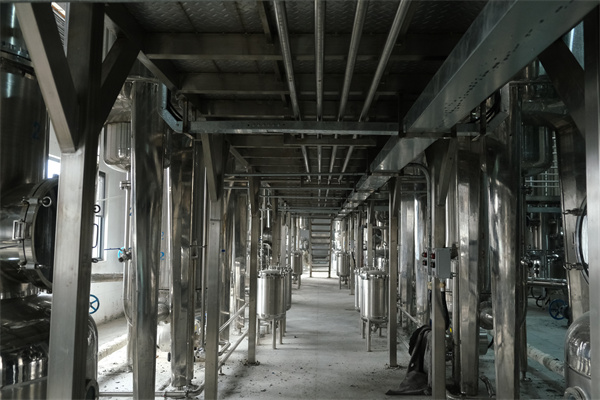 贵州百灵扩能技改项目第三阶段三亿体育丙类提取车间已建设完成(图3) 贵州百灵扩能技改项目第三阶段三亿体育丙类提取车间已建设完成(图3)