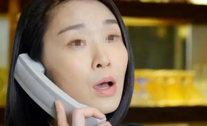 三亿体育回顾:湖南女子一个月用水2000吨供水公司关闭水阀后真相显露(图3) 三亿体育回顾:湖南女子一个月用水2000吨供水公司关闭水阀后真相显露(图3)